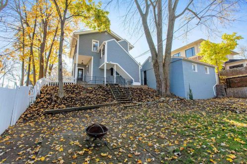 604 University Dr, Rochester MI 48307-1850 exterior