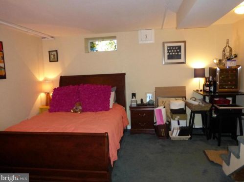 713 Columbus St, Alexandria VA  22314-1850 exterior