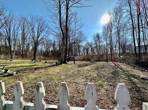 46 Mcgrath Ln, Exeter CT  06249-2608 exterior