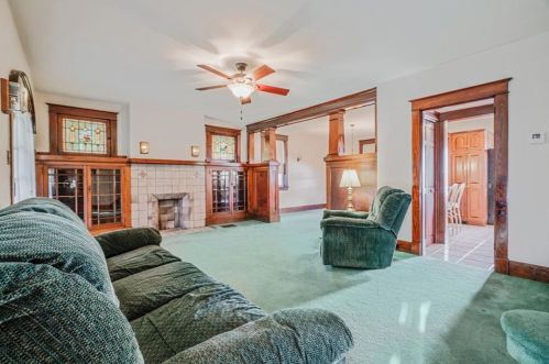 1835 Wittmer St, Pittsburgh PA 15212-1631 exterior