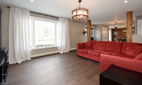 1 Allerton Ct, Florham Park NJ  07932-1606 exterior