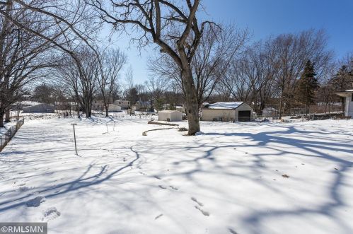 678 Iowa Ave, Saint Paul MN 55106-1015 exterior