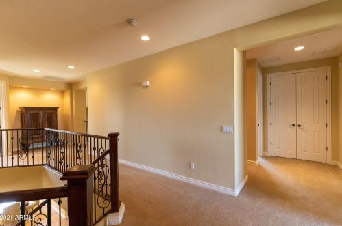 1899 Kaibab Dr, Chandler AZ  85249-3366 exterior