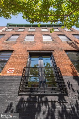 2218 Emerald St, Philadelphia PA 19134-2505 exterior