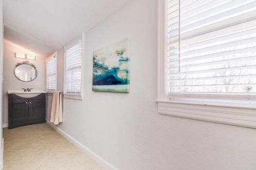 1463 Enota Ave, Gainesville GA 30501-1919 exterior