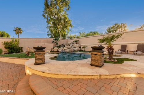 13816 18th St, Phoenix AZ 85022-2878 exterior