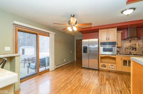 48393 Forbes St, New Baltimore MI 48047-2250 exterior