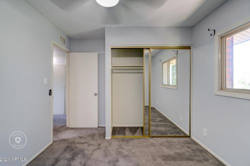 4552 15th Ave, Phoenix AZ 85015-5573 exterior