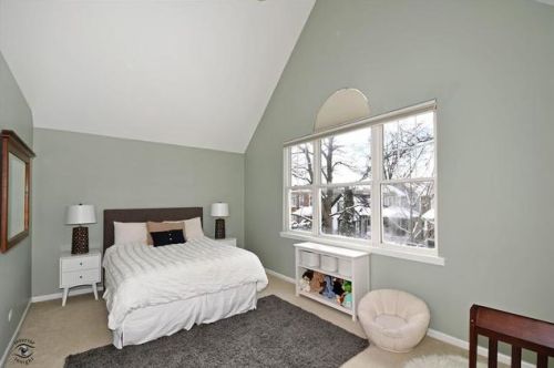 4847 Seeley Ave, Chicago IL 60659-4322 exterior