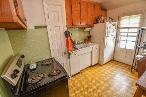 4849 Mohawk Ave, Milwaukee WI 53217-5034 exterior