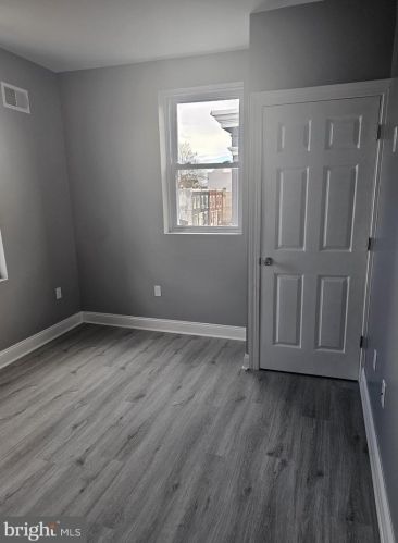 1329 26 St, Philadelphia PA 19146-4402 exterior