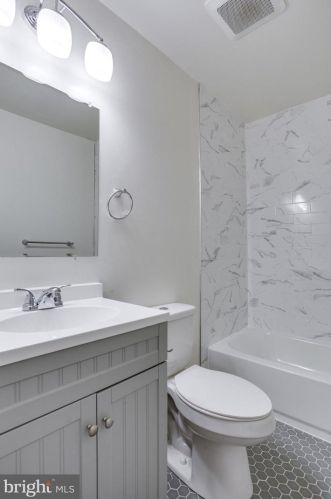 1811 Westwind Way, Mc Lean VA 22102-1611 exterior