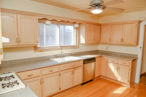 3843 Morris Blvd, Milwaukee, WI 53211-2219