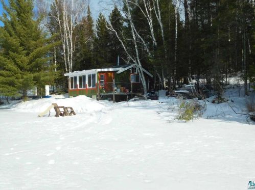 8931 Pequaywan Lk Rd, Duluth MN 55803-9789 exterior