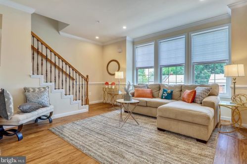 5509 C St, Washington DC  20019-6338 exterior