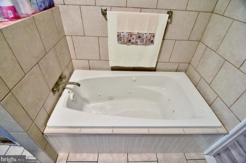 1344 Englewood St, Philadelphia PA 19149-1612 exterior