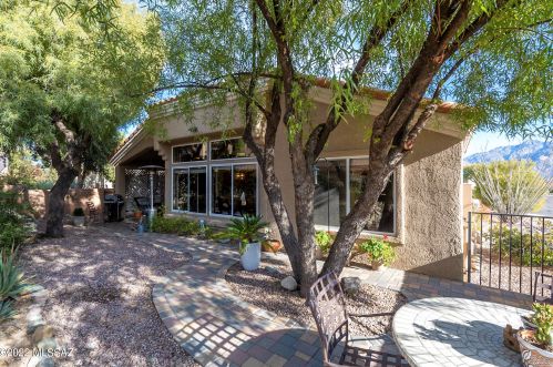 2261 Gerbera Way, Tucson AZ 85755-7167 exterior