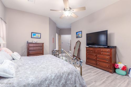 44115 16 St, Phoenix AZ exterior