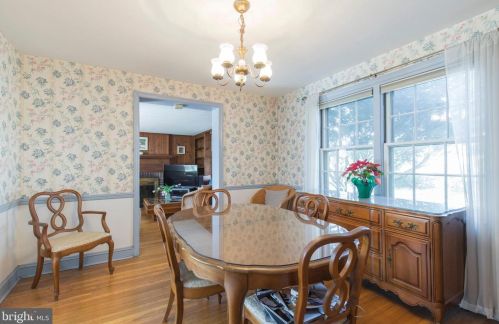 10 Meetinghouse Ln, Media PA 19064-1206 exterior