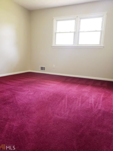 2294 Amber Wood Dr, Lithonia GA 30078-2601 exterior