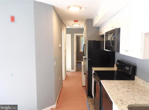 1907 18th St, Washington DC  20009-1706 exterior