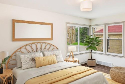 4100 Ardmore Ave, Milwaukee WI  53211-1801 exterior