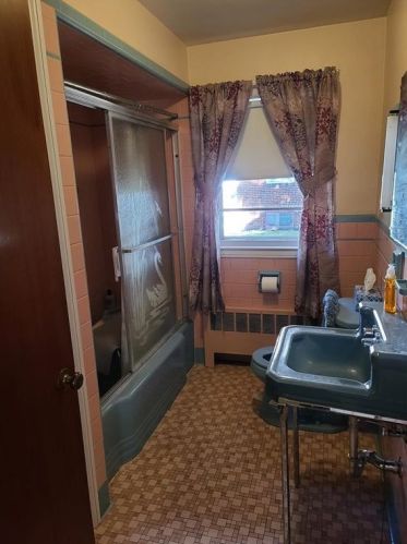 98 Langdon St, Providence RI 02904-1111 exterior