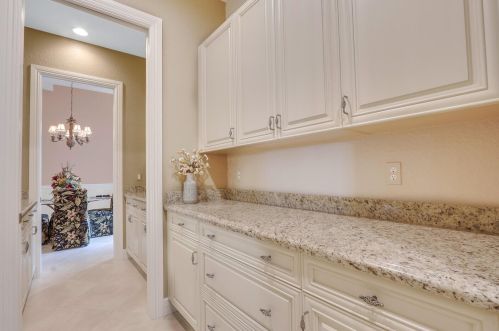 9328 Scarborough Ct, Fort Pierce FL  34986-3360 exterior