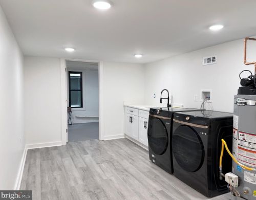 1639 Jackson St, Philadelphia PA 19145-3617 exterior