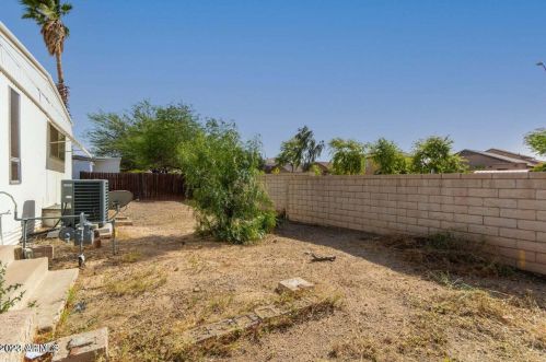 7218 41st St, Phoenix AZ  85042-6302 exterior