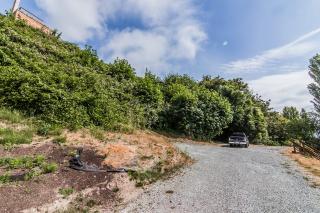 1629 Edgewood Ave, Seattle, WA 98116-1712