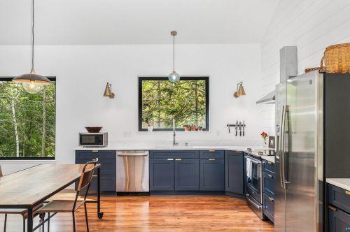 811 Mellwood Ave, Duluth MN 55804-1718 exterior