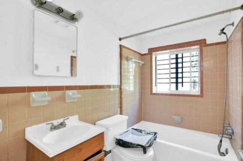 5338 Chantilly Ter, Atlanta GA 30349-5230 exterior