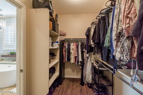 3765 Aracely Dr, Phoenix AZ 85087-5998 exterior