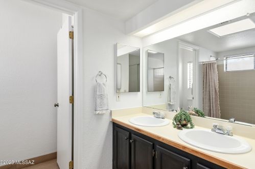 4345 Winding Creek Pl, Tucson AZ  85712-5461 exterior