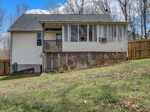 7760 Bethel Rd, Gainesville GA 30506-3934 exterior