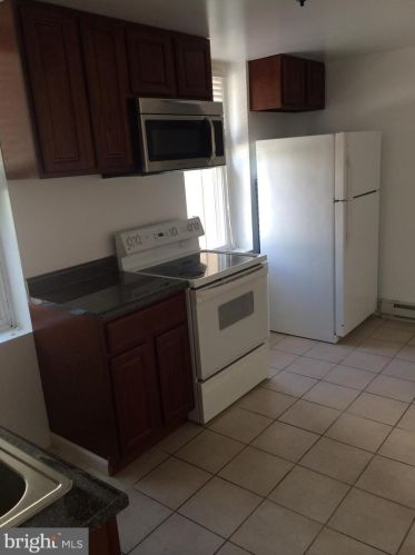 4316 Fleming St, Philadelphia PA  19128-4922 exterior