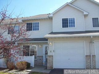 8582 Quarry Ridge Ln, Saint Paul MN  55125-7539 exterior
