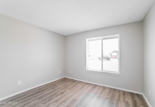 12841 40th Ave, Phoenix AZ  85029-1980 exterior