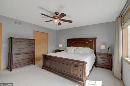 649 Falcon Rdg Rd, Saint Paul MN 55125-1458 exterior