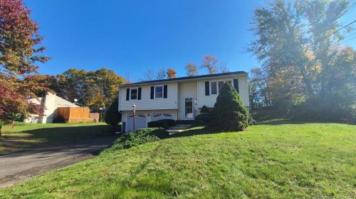 63 Saw Mill Dr, Wallingford, CT 06492-5013