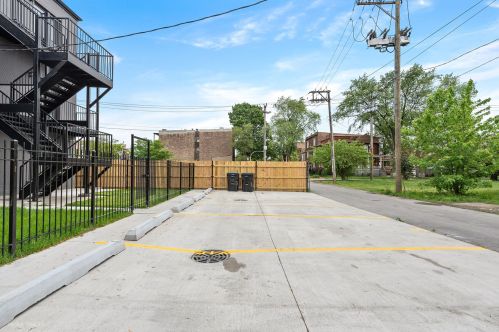 6335 Ellis Ave, Chicago IL  60637-3616 exterior