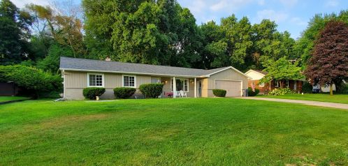 3682 Rollridge Ave, Kalamazoo, MI 49004-9504