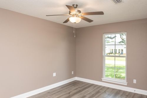 6917 Datura St, Milton FL 32570-3242 exterior