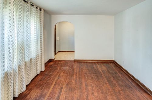 9045 Rosemary Ave, Saint Louis MO 63123-4616 exterior