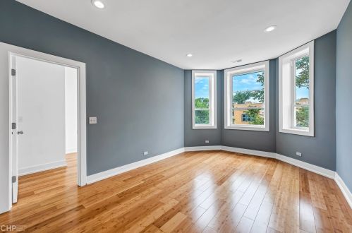 3416 Chicago Ave, Chicago IL 60651-4033 exterior