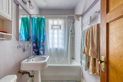 2440 65th St, Milwaukee WI  53219-2020 exterior