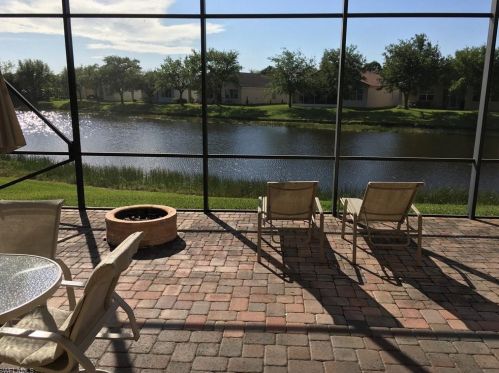 1725 Jamesport Dr, Fort Pierce FL 34953-4355 exterior