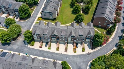 2067 Cobblestone Cir, Atlanta GA 30319-4911 exterior