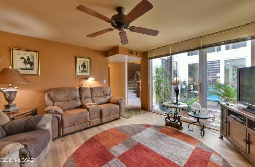 720 Roller Coaster Rd, Tucson AZ 85704-2628 exterior